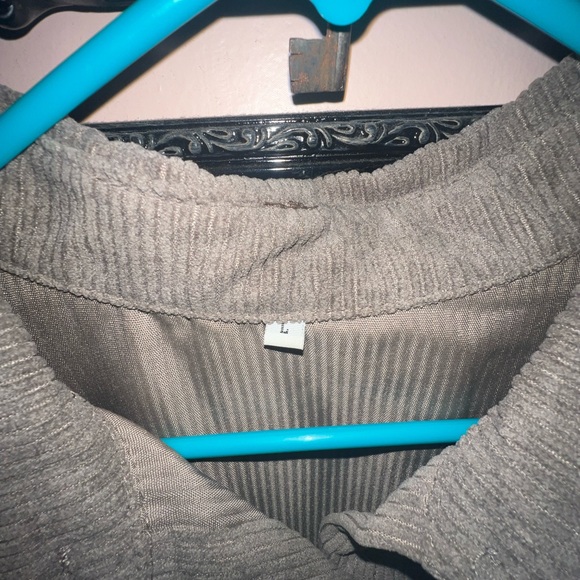 Large corduroy shacket - Picture 3 of 5